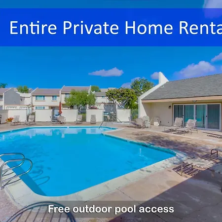 Entire Spacious 4-Bedroom House W Free Pool Access, Garage & Parking In Prime Location
